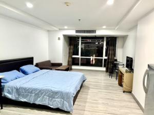 The Trendy Sukhumvit 13 Private comfortable clean 7th floor BTS Nana ภาพที่ 4